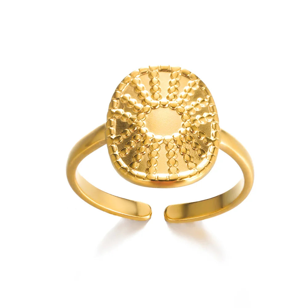 Classic Gold 316L Stainless Steel Ring for Women – Luxury, Never-Fade, Everyday Elegant Jewelry