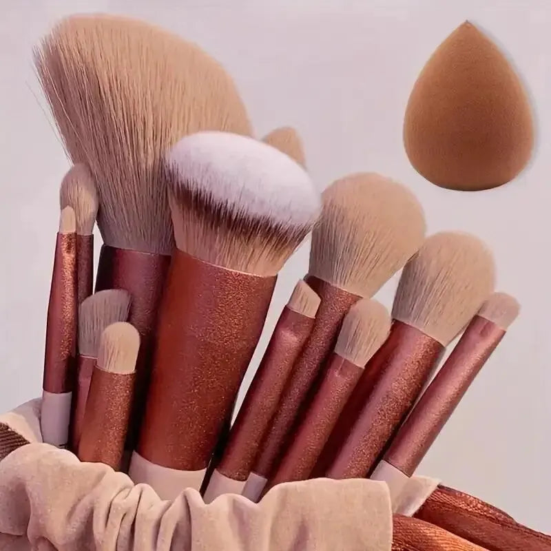 Professional Soft Makeup Brush Set – Fluffy Foundation, Powder & Eyeshadow Kabuki Brushes | Full Cosmetic Blending Kit