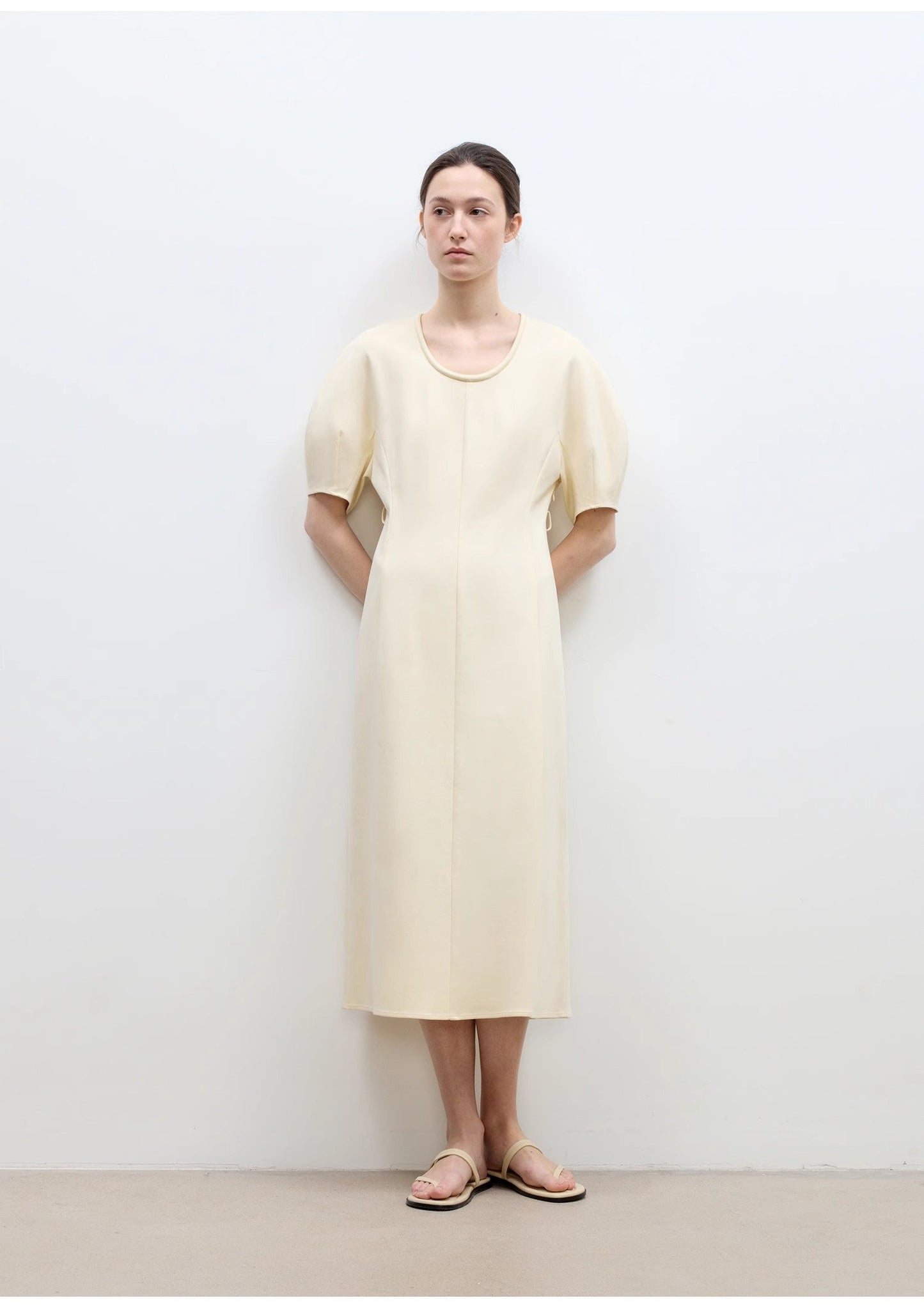 “April Story” 3D U-Neck Split-Waist Knitted Dress – Micro-Textured Mercerized Cotton | Elegant Short-Sleeve Curved Skirt Dress for Women