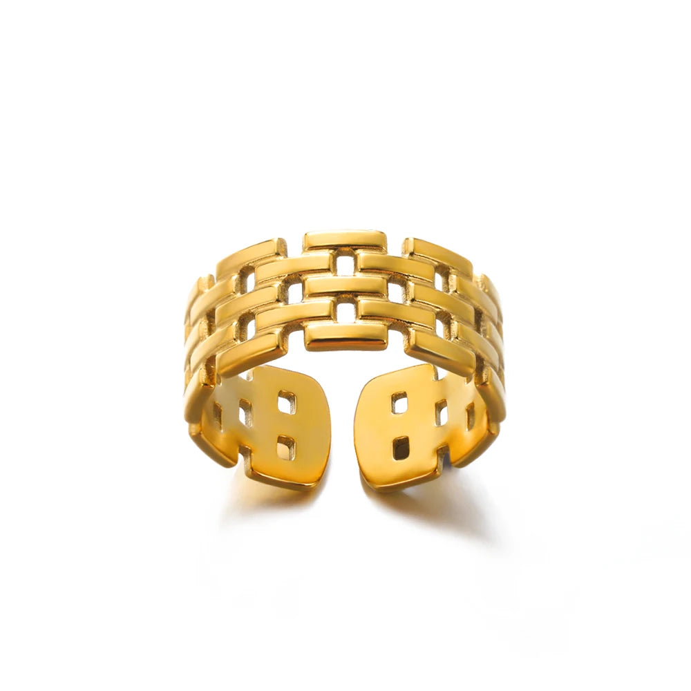 Classic Gold 316L Stainless Steel Ring for Women – Luxury, Never-Fade, Everyday Elegant Jewelry