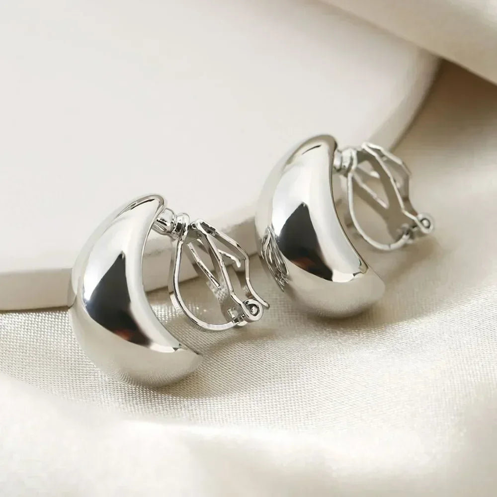 French Light Luxury Droplet Ear Clip – No Piercing Earrings for Women | High-Grade Smooth Minimalist Jewelry