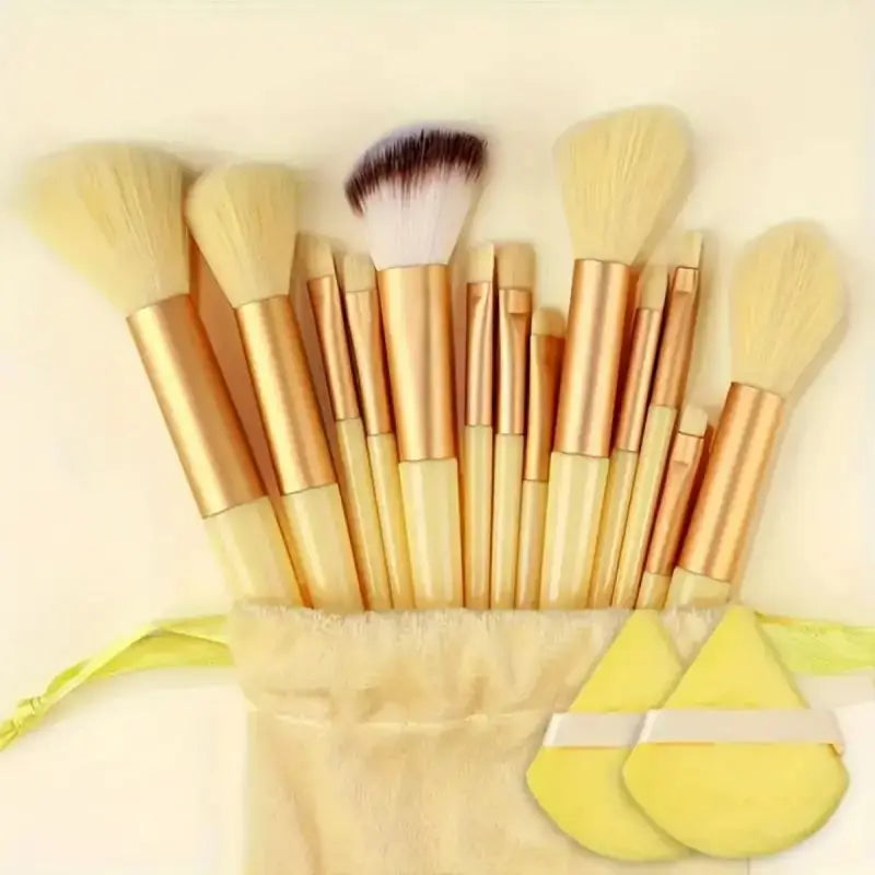 Professional Soft Makeup Brush Set – Fluffy Foundation, Powder & Eyeshadow Kabuki Brushes | Full Cosmetic Blending Kit