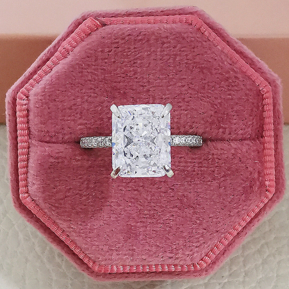 Ice Flower Cut Affordable Luxury Style Niche Advanced Design Ring For Women